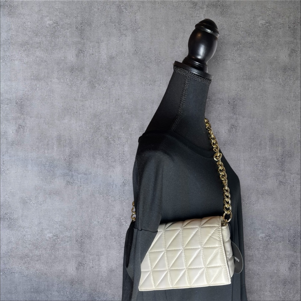 This Chic Midsize Rectangular Quilted Purse - image 6